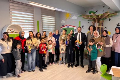 Trabzonlu öğrenciler Çilekli Düşler Köyü’nde eğlendi