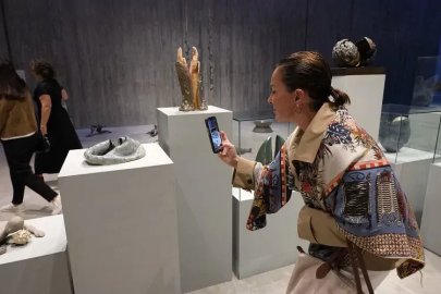 10’uncu Çanakkale Bienali, “Metcezir” temasıyla açıldı