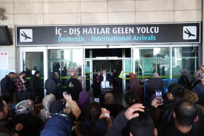 Vefa umresinde üçüncü kafile Konya'ya döndü